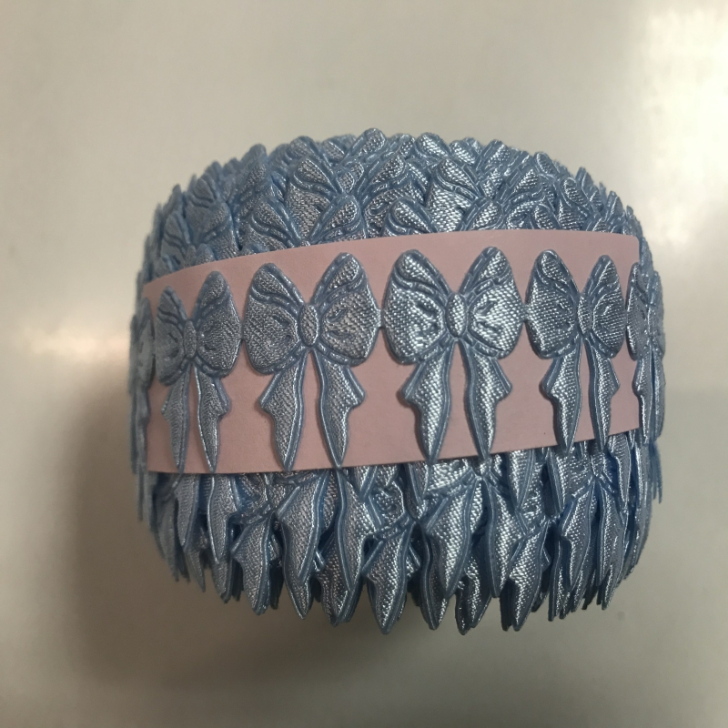 Lemovka ozdobná 1,7x2cm